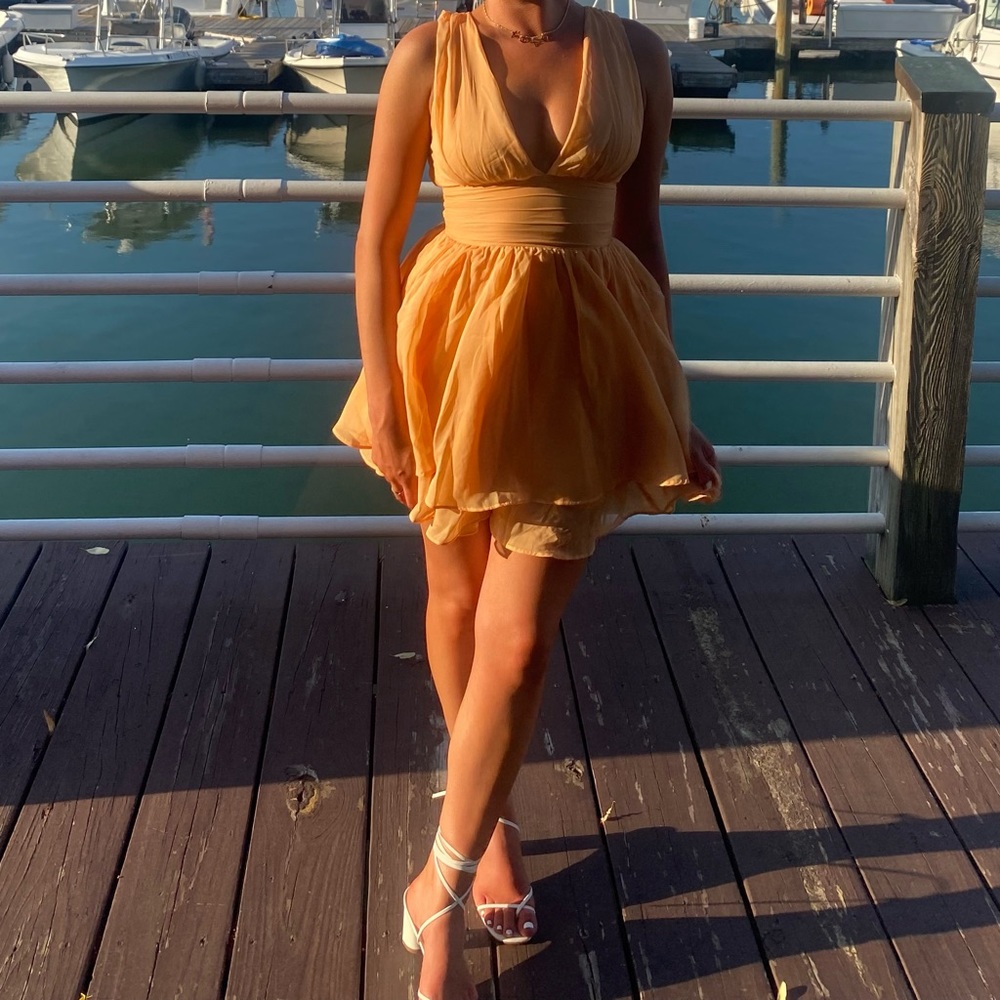 Abercrombie & Fitch XS petite orange dress - Picture 4 of 4